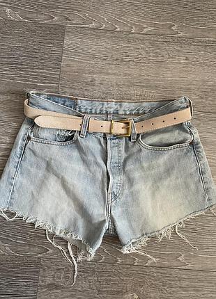 Дуже гарні шорти levi’s 501