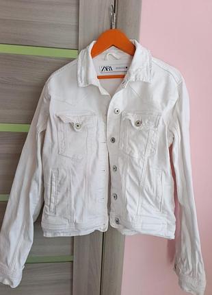 Джинсова куртка