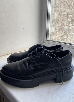 Черевики zara