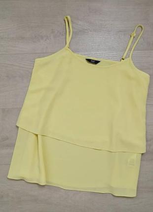 Майка нежно-лимонного цвета
