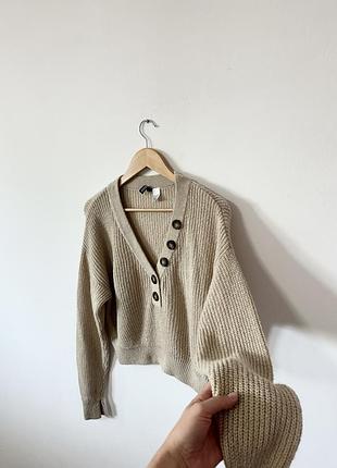 Свитер с пуговицами от h&amp;m🌿