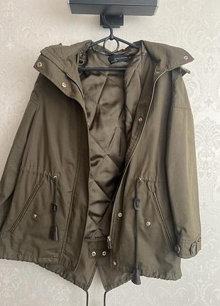 Куртка -вітровка zara