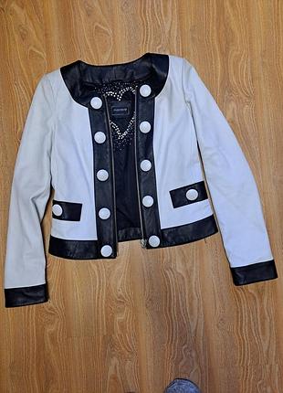 Куртка пиджак 42-44  macrevis