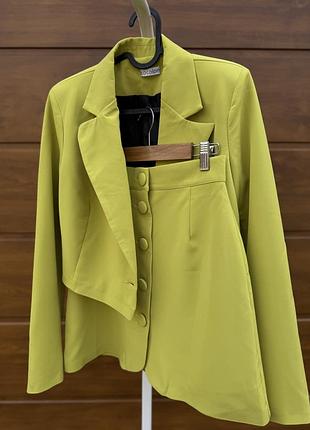 Костюм двійка,піджак та спідниця