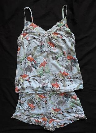 Жіноча піжама