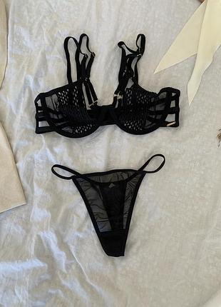 Комплект білизни с хс сексуальний