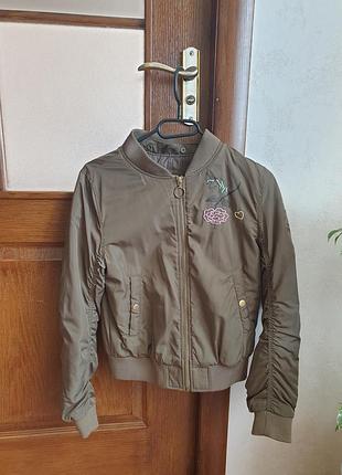 Куртка,бомбер