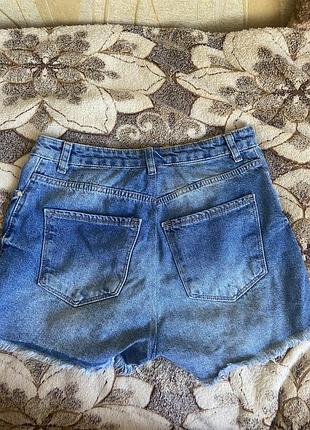 Джинсовые шорты