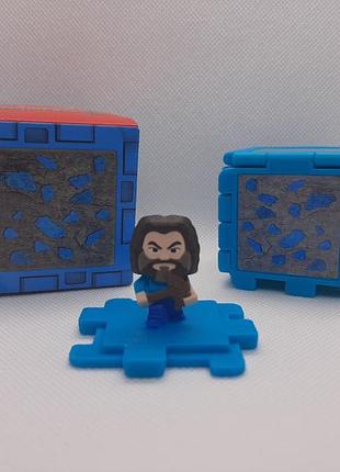 Іграшка макдональдс minecraft блок алмазу + стів