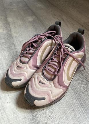 Кросівки жіночі nike air max 38 розмір, є невеликий дефект