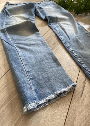Джинси жіночі
