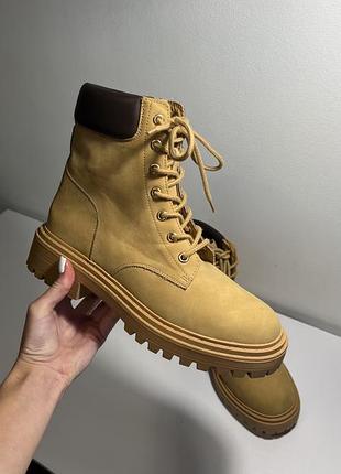 Черевики 40р