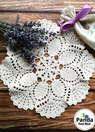 Хлопковая салфетка ручной работы (диаметр 19см)