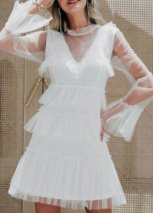 Сукня  біла