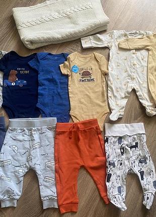 Набір одягу чоловічки боді штани на 1-3 місяці