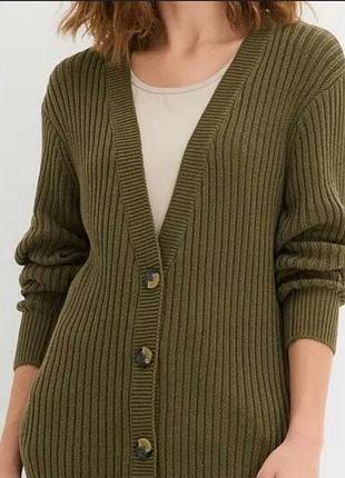 Кардиган а рубчик на гудзиках