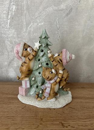 Статуетка новорічна з підсвіткою