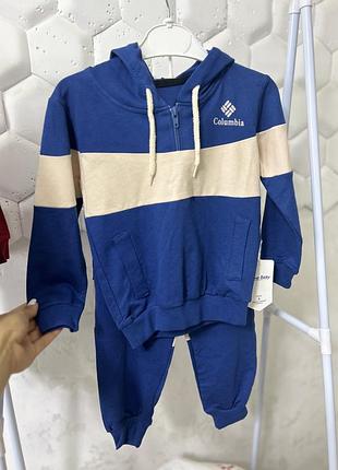 Спортивний костюм колумбія