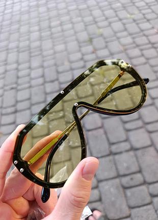 Солнцезащитные очки маска