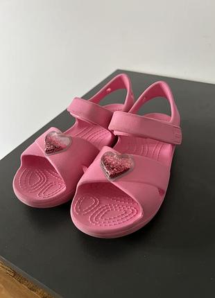 Сандалі crocs