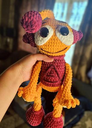 Забавный плюшевой нлошка