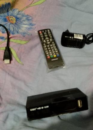 Т2 ресивер для цифрового телевидения 
настроен