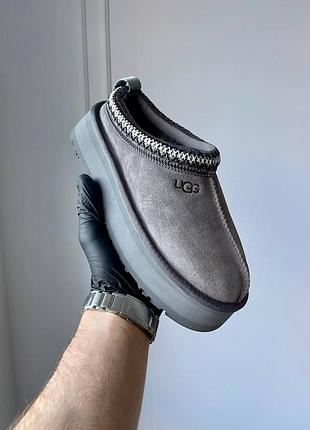 Ugg tasman platform dark grey 2