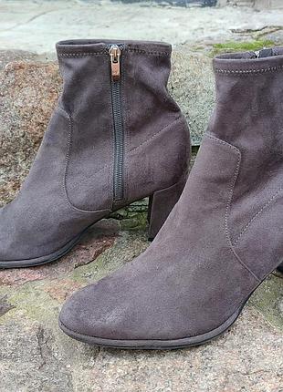 Черевики marc fisher