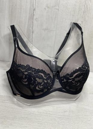 Бюстгальтер чашка d