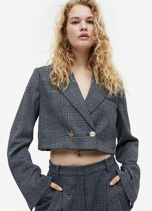 Жакет укороченный женский