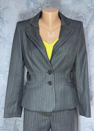 Костюм жіночий брючний 42 розмір next коричнево-сірий діловий жакет та брюки
