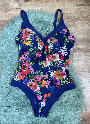 Яскравий купальник для вас