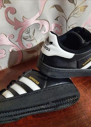 Кросівки adidas