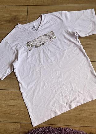 Жіноча футболка