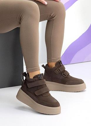 Стильные женские зимние ботинки хайтопы