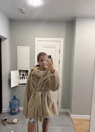 Шуба жіноча, на розмір s/m/l