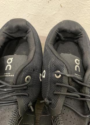 Бігові кросівки on cloud 2