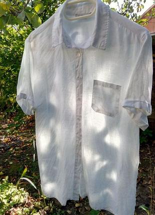 Белая рубашка из льна