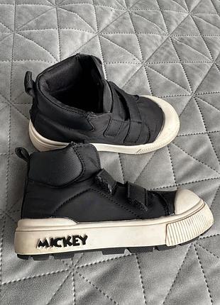 Хайтопи на дівчинку zara