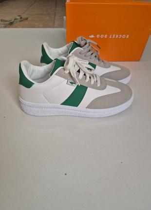 Кроссовки 42-43 р платформа