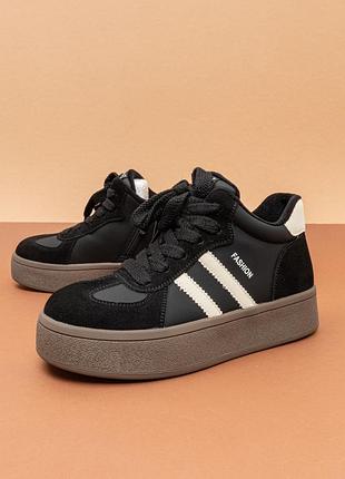 Женские утепленные кроссовки ботинки черные на платформе демисезонные 40 кроссовки жеncи на флисе iva 1221205