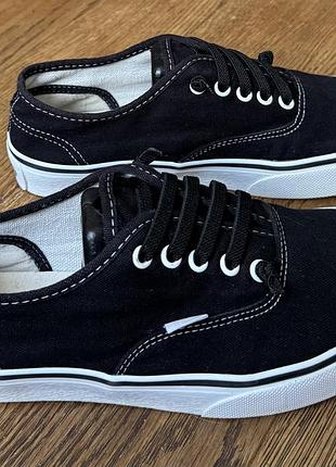Vans кеди оригінал р.38(23,5 см)