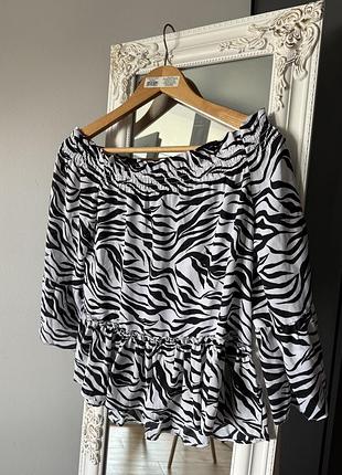 Блуза на плечі зеброва h&m
