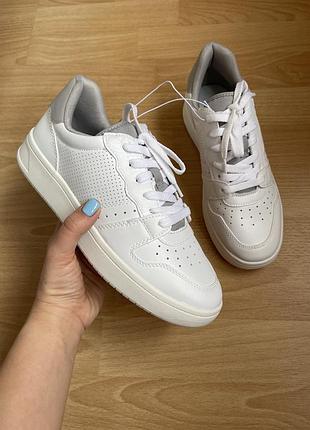 Новые кроссовки h&m оригинал