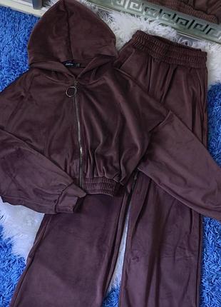 Велюровый костюм новый