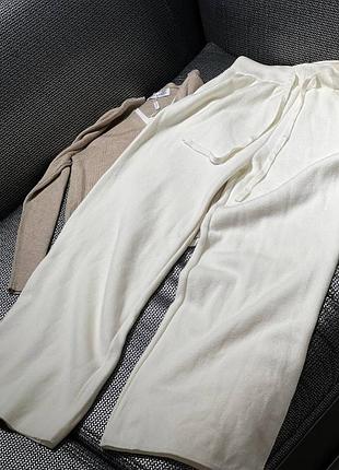Улепленные белые( молочные ) штаны