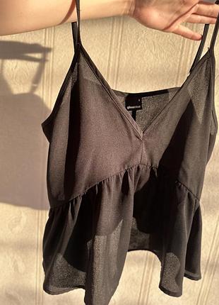 Жіноча майка-топ чорного кольору