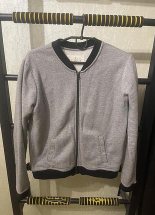 Кофта бомбер на флісі