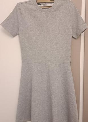 Платье трикотажное