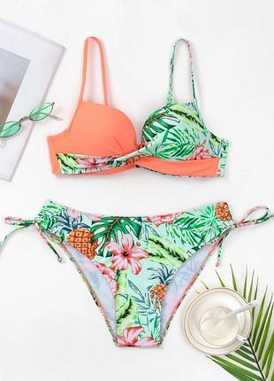 Роздільний купальник жіночий з тропічним принтом